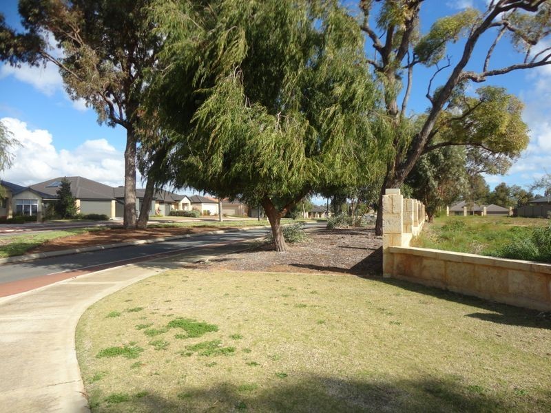1 Cookham Green, Wellard WA 6170
