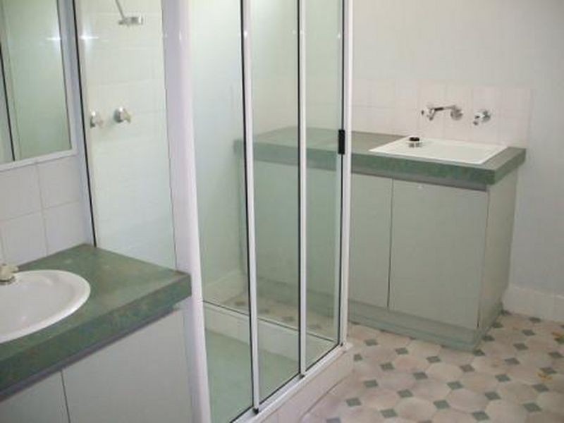 32/2 Pengilly Road, Orelia WA 6167