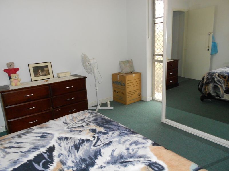 32/2 Pengilly Road, Orelia WA 6167