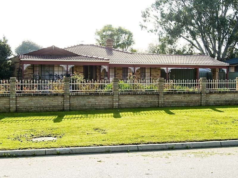51 Sexty Street, Armadale WA 6112