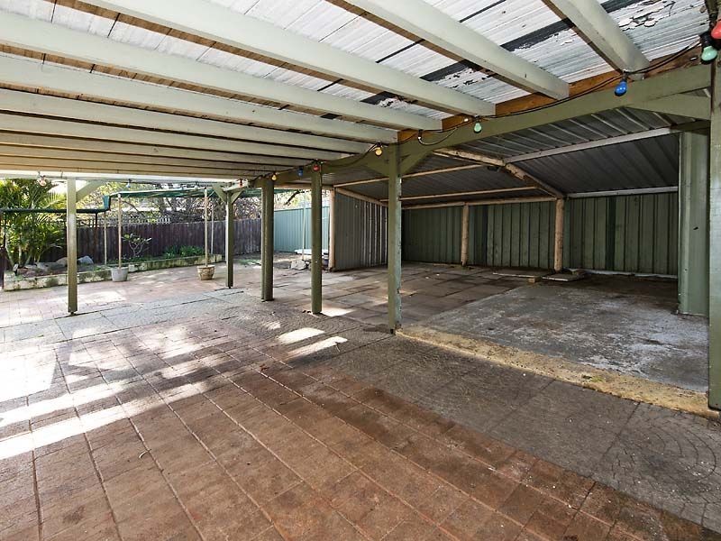 51 Sexty Street, Armadale WA 6112