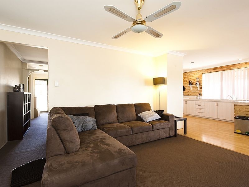 11 Kongal Heights, Leda WA 6170