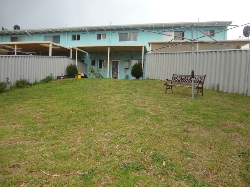 3/12 Edmund Way, Calista WA 6167