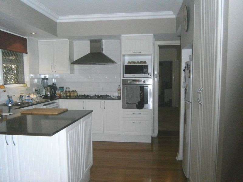 5 Leasham Way, Medina WA 6167