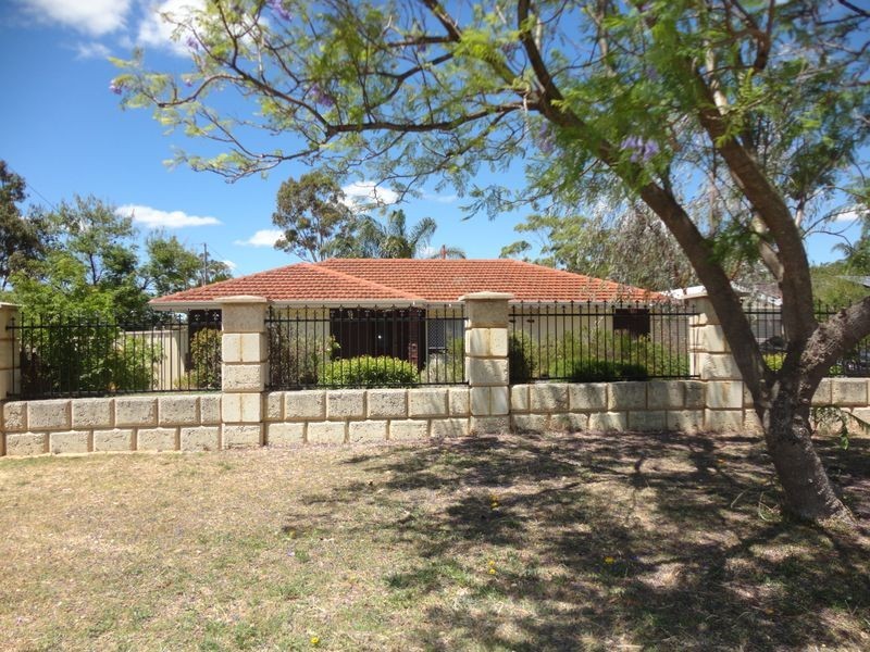 1 Adamson Road, Parmelia WA 6167