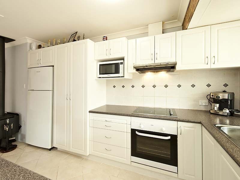 9 Turpin Place, Parmelia WA 6167