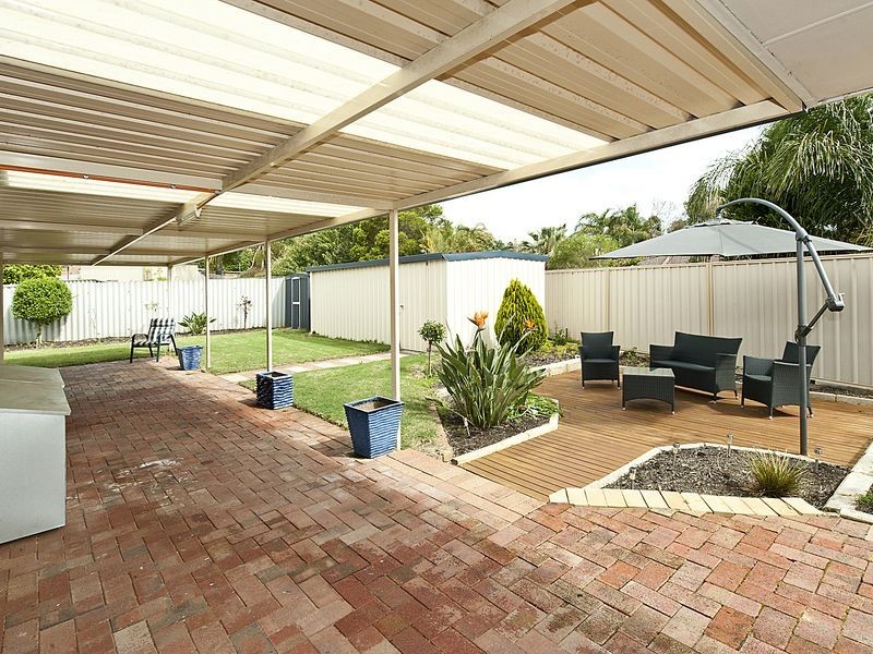 9 Turpin Place, Parmelia WA 6167