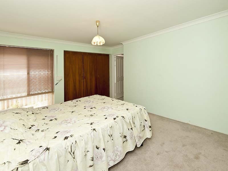 9 Turpin Place, Parmelia WA 6167