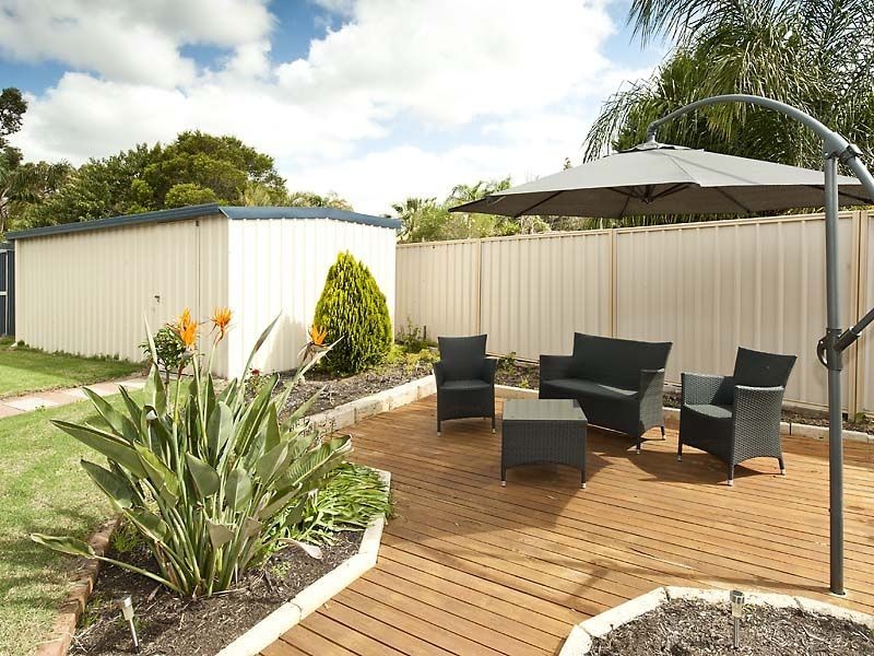 9 Turpin Place, Parmelia WA 6167