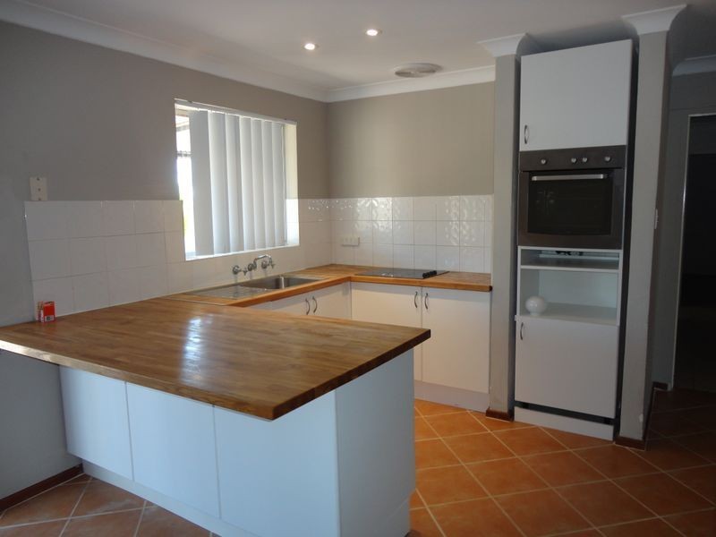 2 Nevis Place, Safety Bay WA 6169