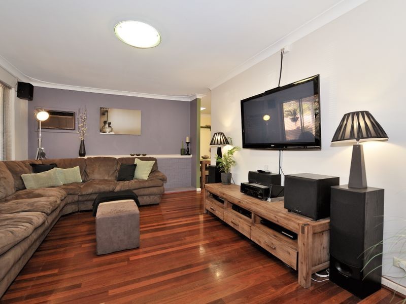 73 Sulphur Road, Orelia WA 6167