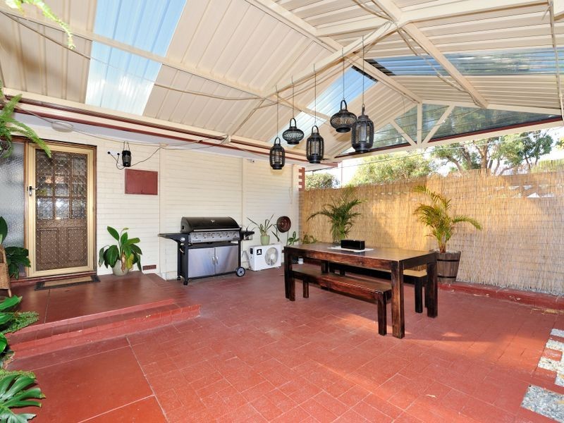 73 Sulphur Road, Orelia WA 6167