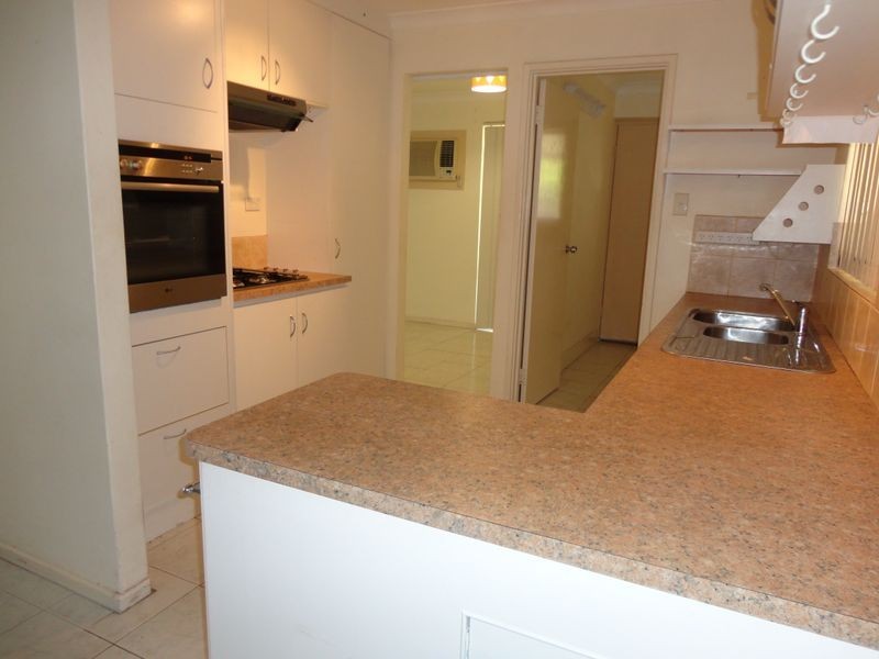 54 Challenger Avenue, Parmelia WA 6167