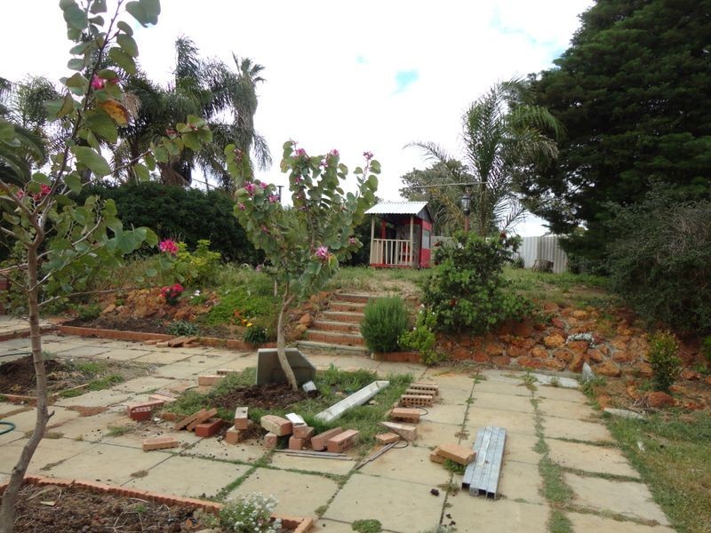 54 Challenger Avenue, Parmelia WA 6167