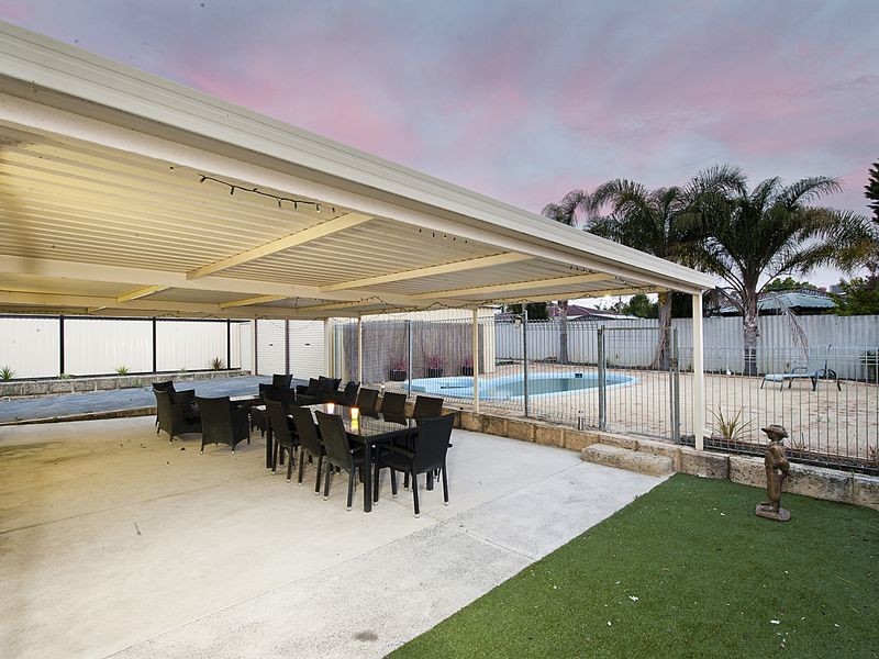 106 Sulphur Road, Parmelia WA 6167
