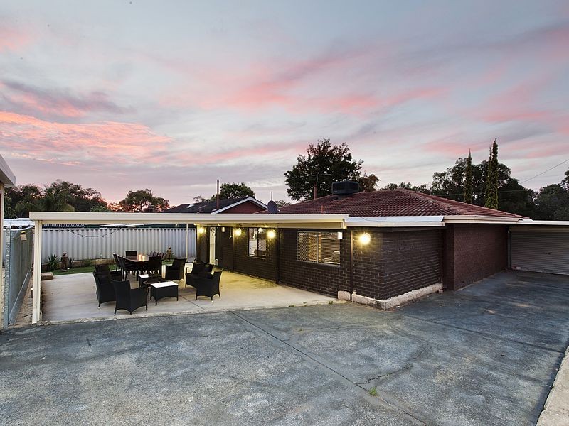 106 Sulphur Road, Parmelia WA 6167