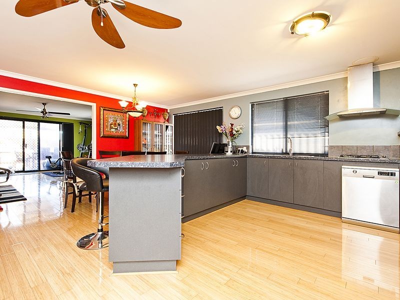 5 Leghorn Road, Orelia WA 6167