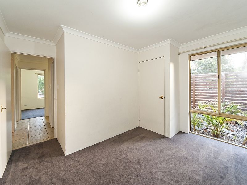 90 Silversmith Street, Wellard WA 6170