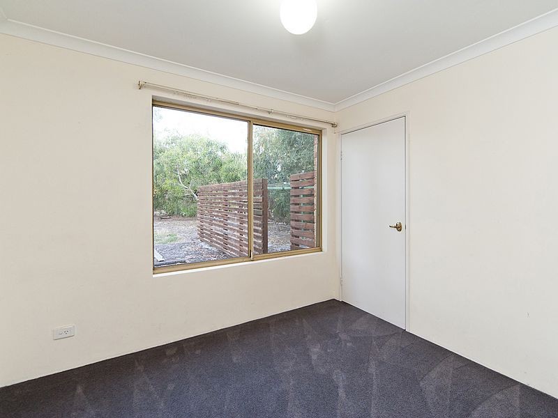 90 Silversmith Street, Wellard WA 6170