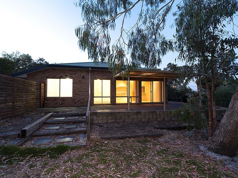 90 Silversmith Street, Wellard WA 6170