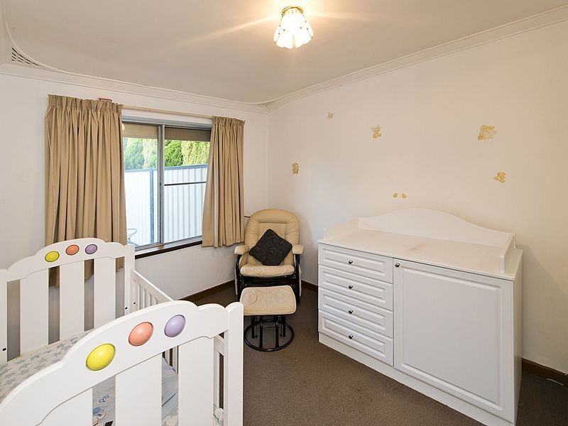 4 Blay Road, Calista WA 6167