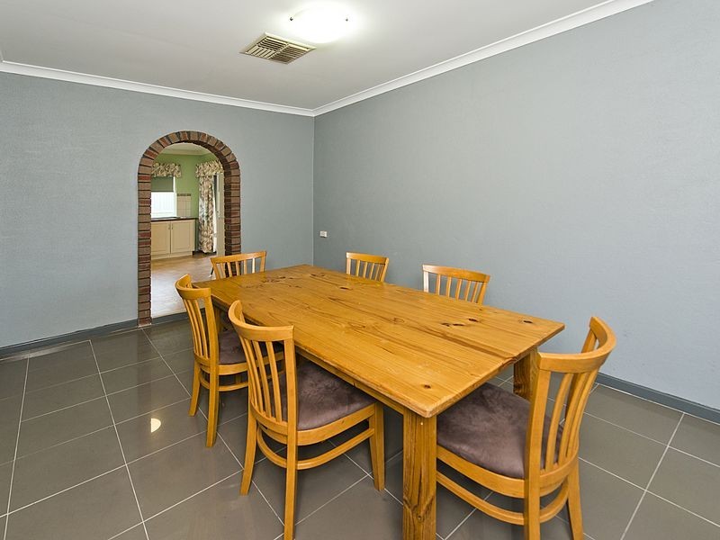 4 Blay Road, Calista WA 6167