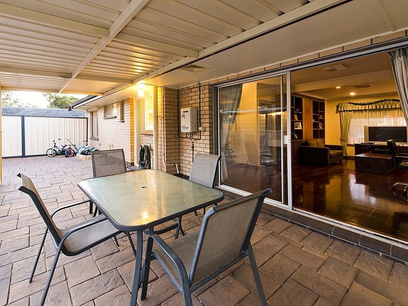 4 Blay Road, Calista WA 6167