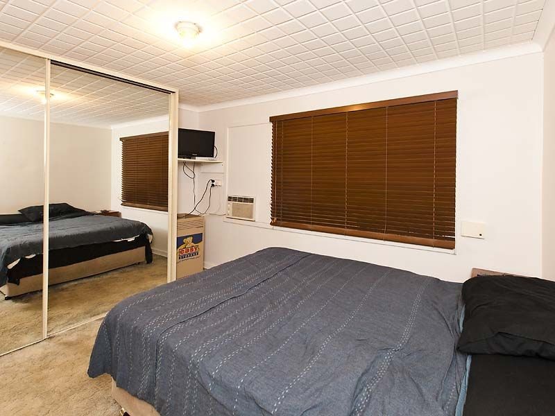 74 Orelia Avenue, Orelia WA 6167