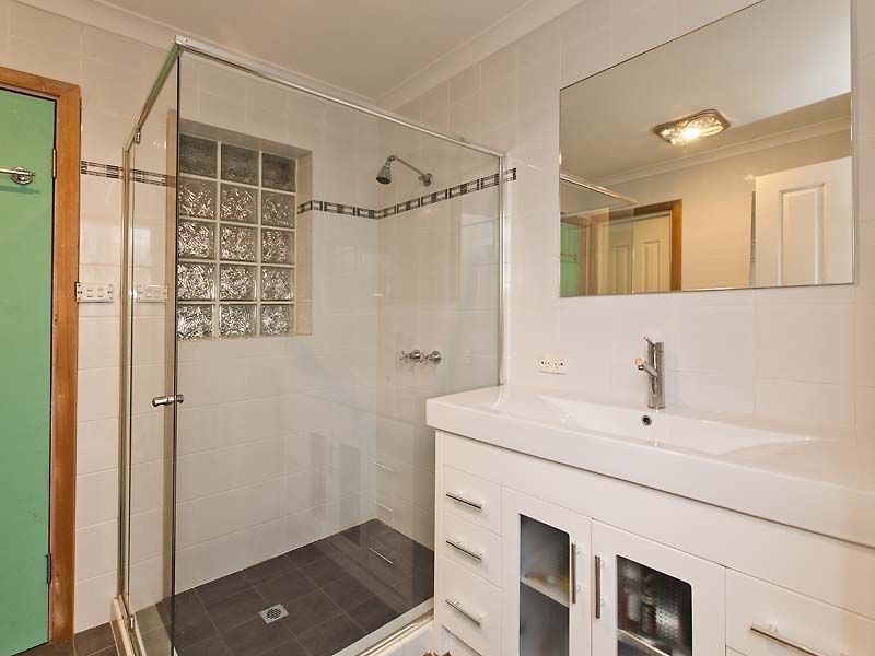 74 Orelia Avenue, Orelia WA 6167