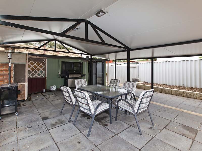 74 Orelia Avenue, Orelia WA 6167