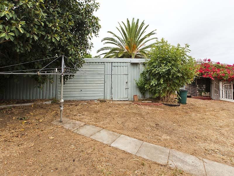 74 Orelia Avenue, Orelia WA 6167