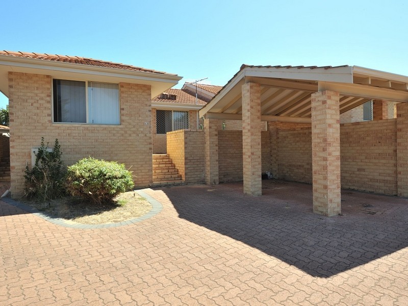 12/23 Edwards Street, Leda WA 6170