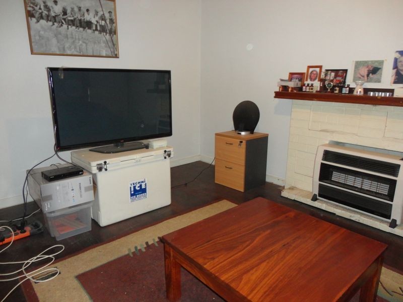 18 Derbal Street, Medina WA 6167