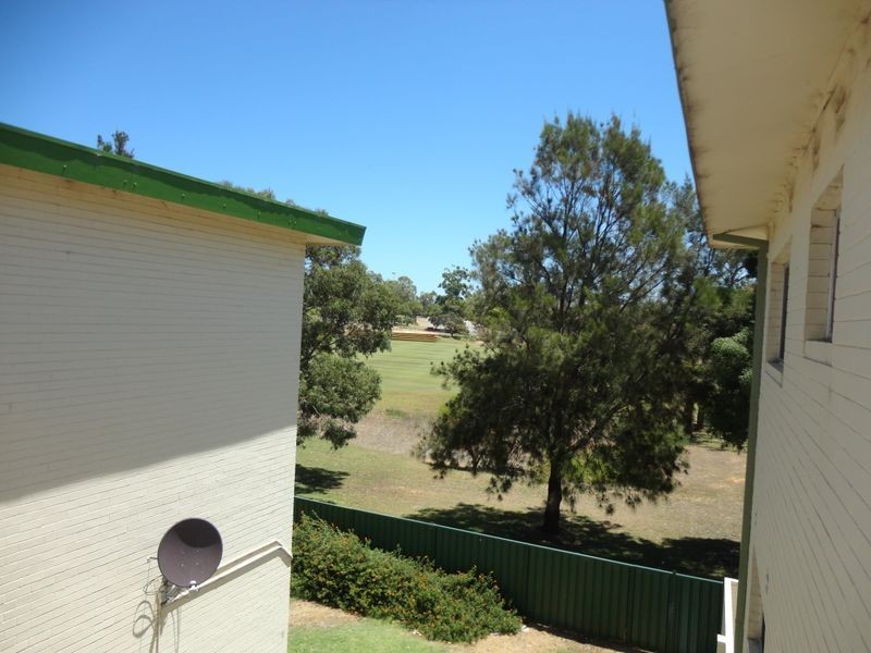 17/54 Christmas Avenue, Orelia WA 6167