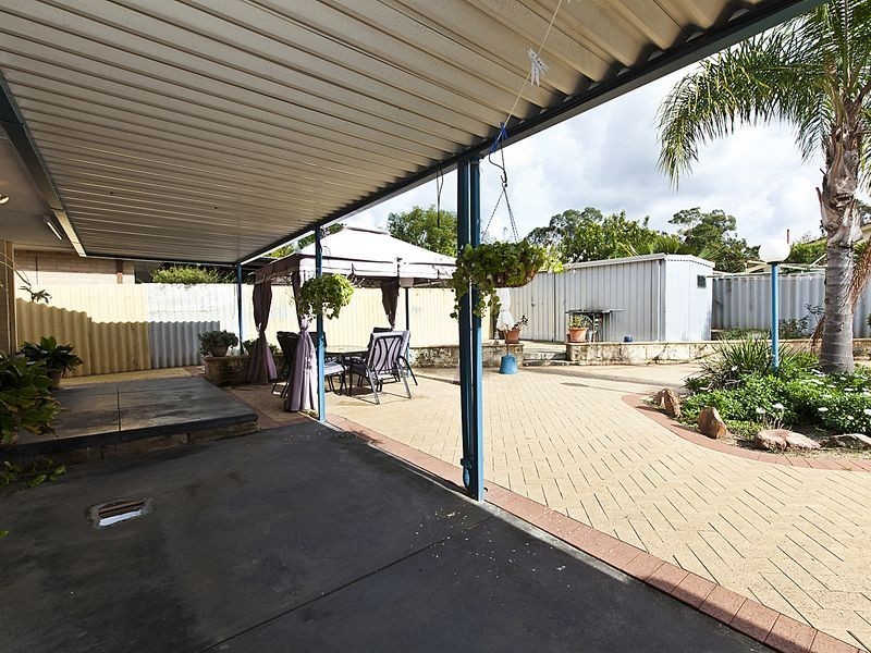 6 Broughton Way, Orelia WA 6167