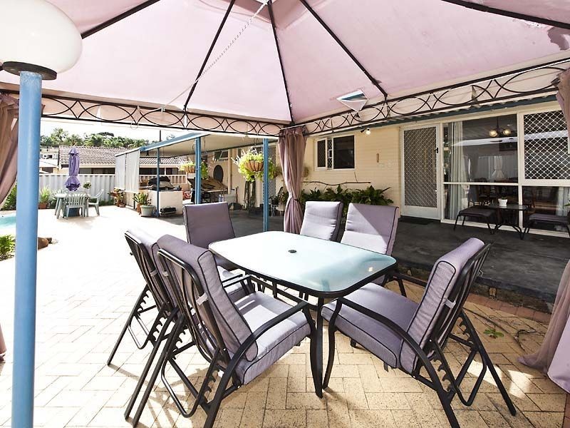 6 Broughton Way, Orelia WA 6167