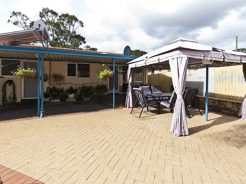 6 Broughton Way, Orelia WA 6167