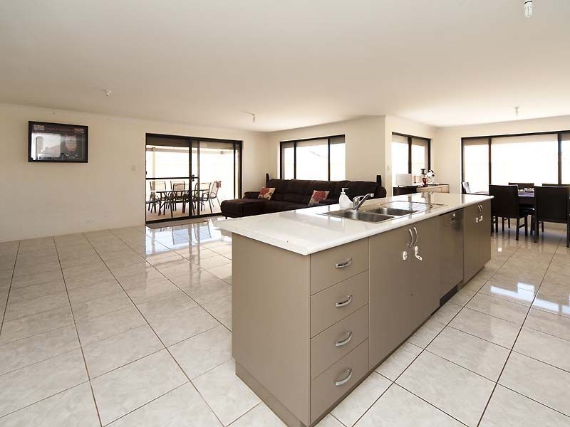 21 Camballin Loop, Bertram WA 6167