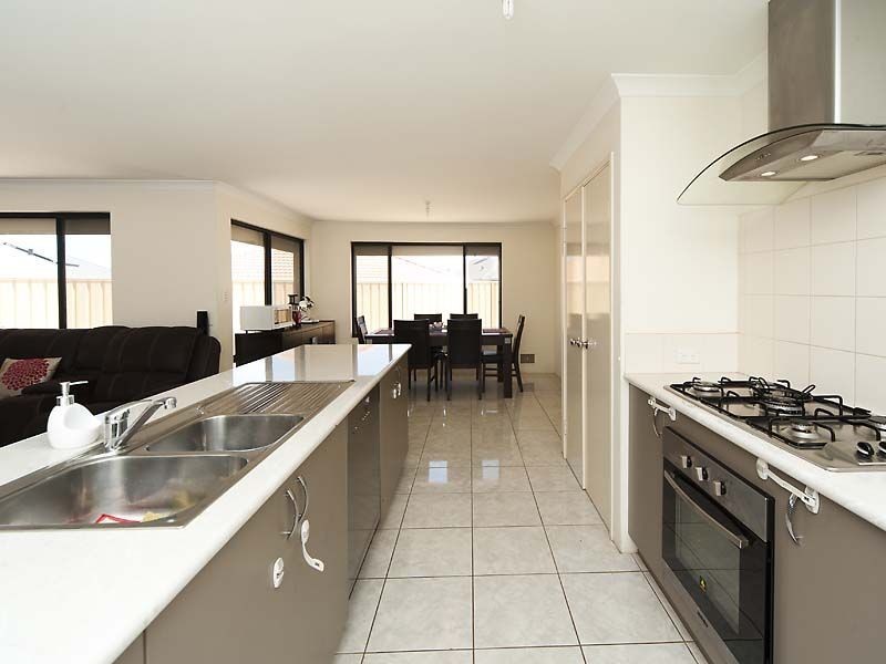 21 Camballin Loop, Bertram WA 6167