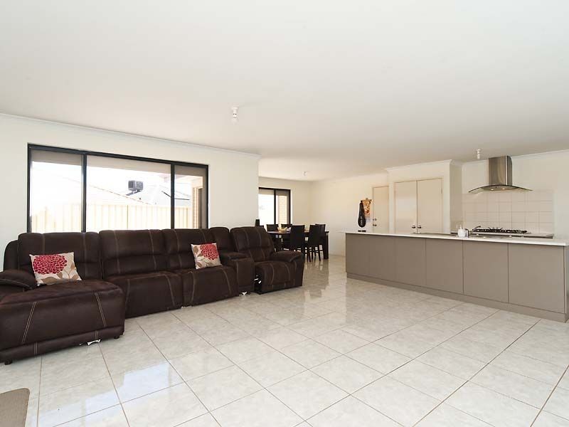 21 Camballin Loop, Bertram WA 6167