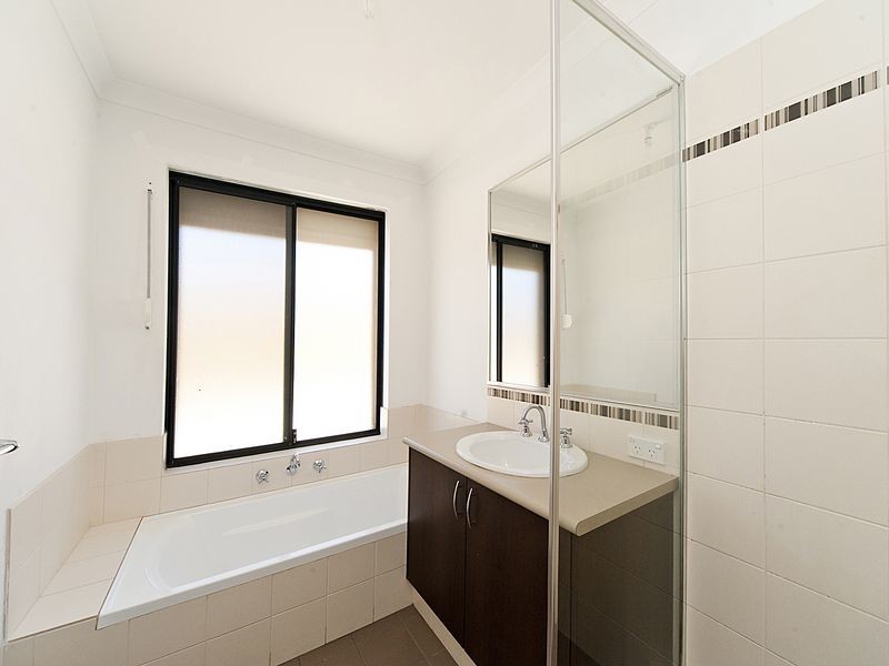 21 Camballin Loop, Bertram WA 6167