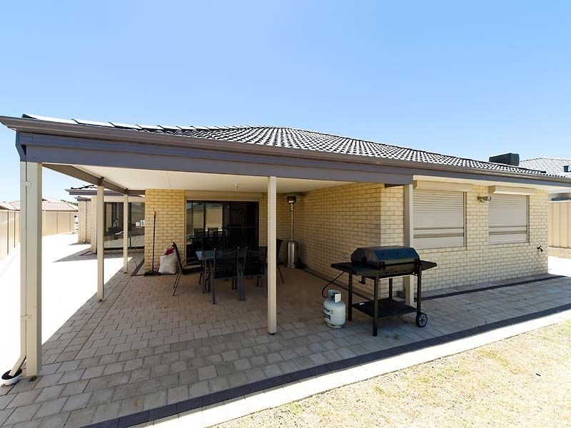 21 Camballin Loop, Bertram WA 6167