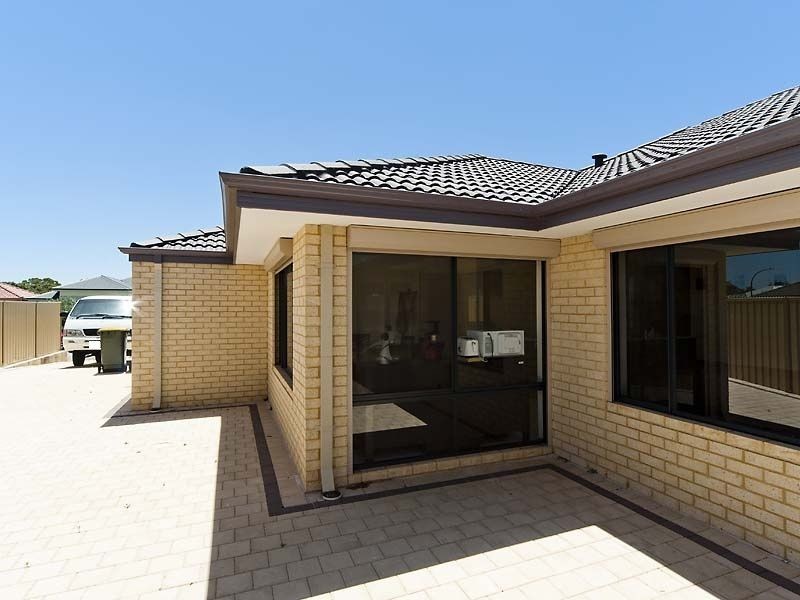 21 Camballin Loop, Bertram WA 6167