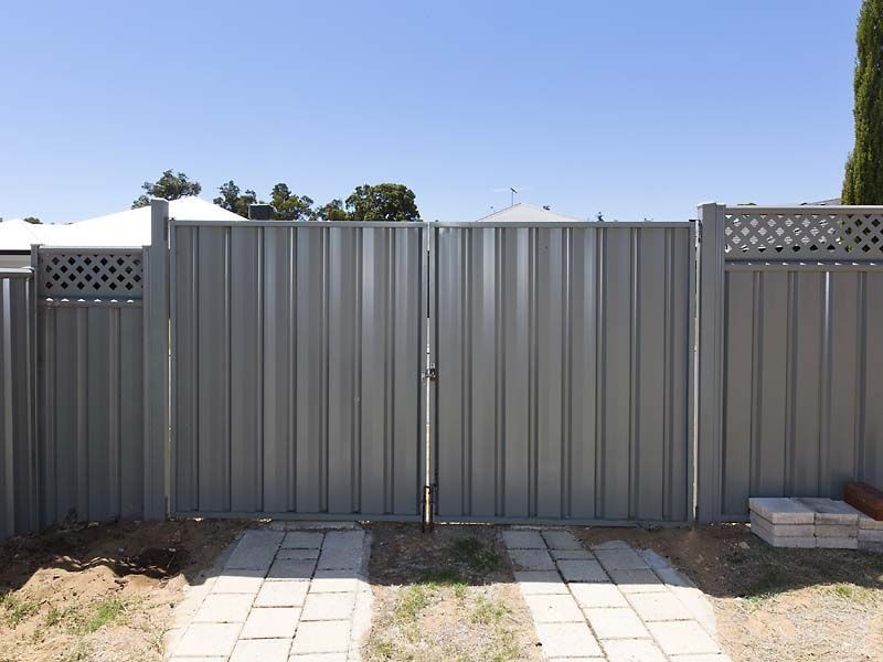 1 Chertsey Way, Wellard WA 6170