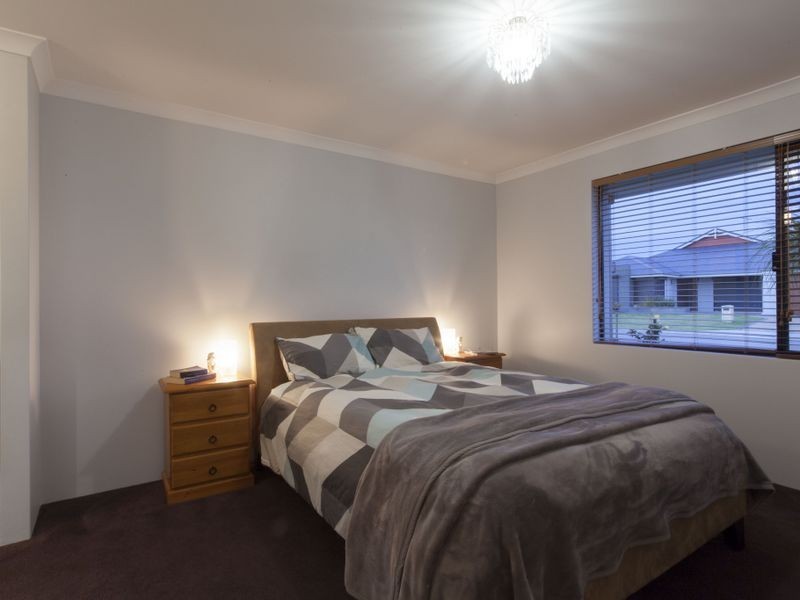 5 Addingham Crescent, Bertram WA 6167