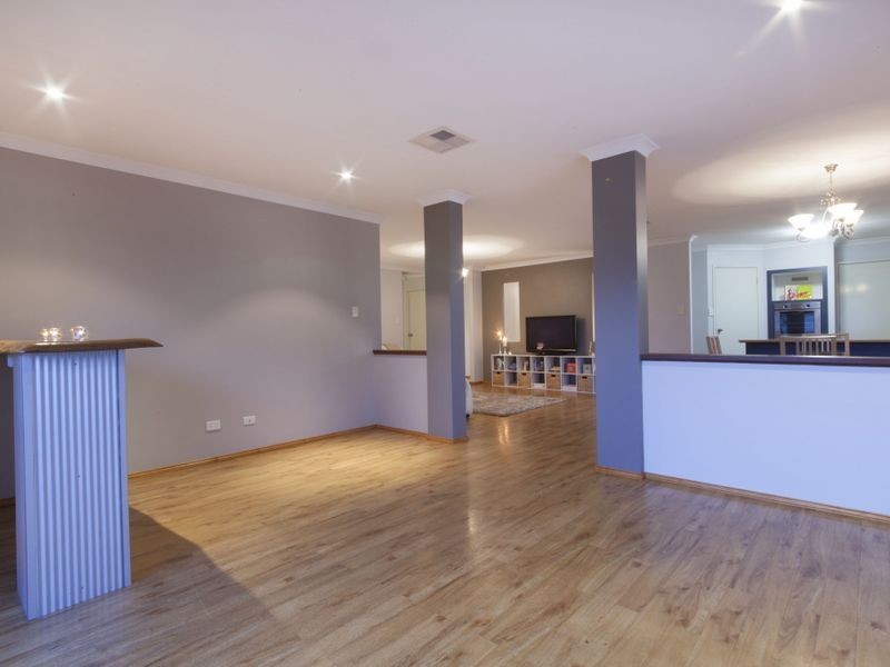 5 Addingham Crescent, Bertram WA 6167