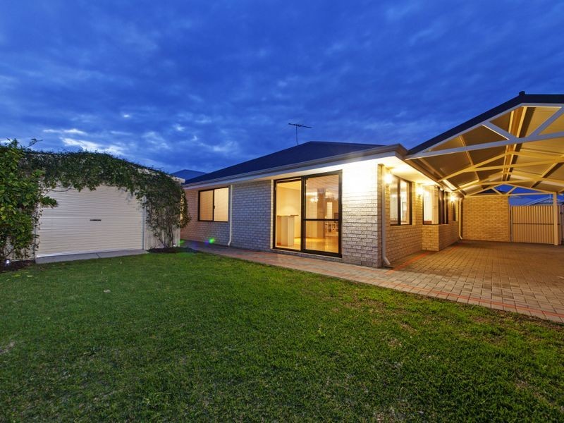5 Addingham Crescent, Bertram WA 6167