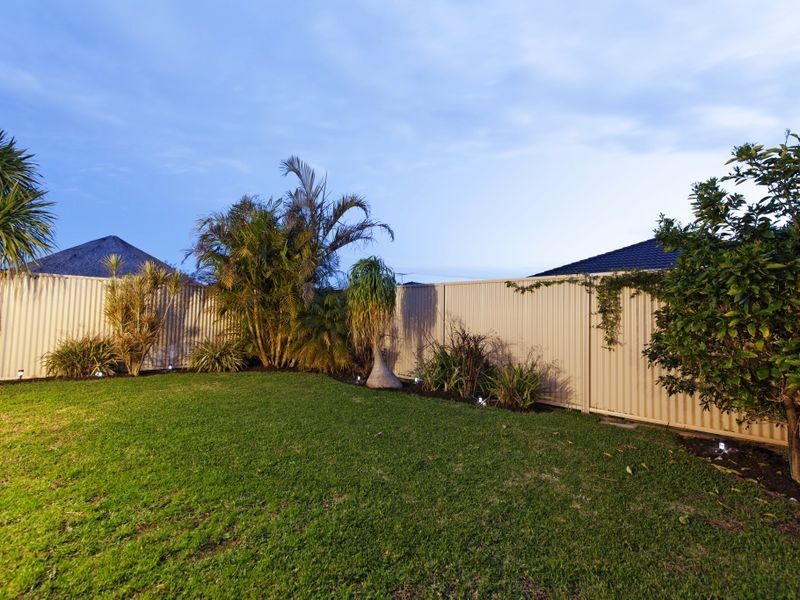 5 Addingham Crescent, Bertram WA 6167