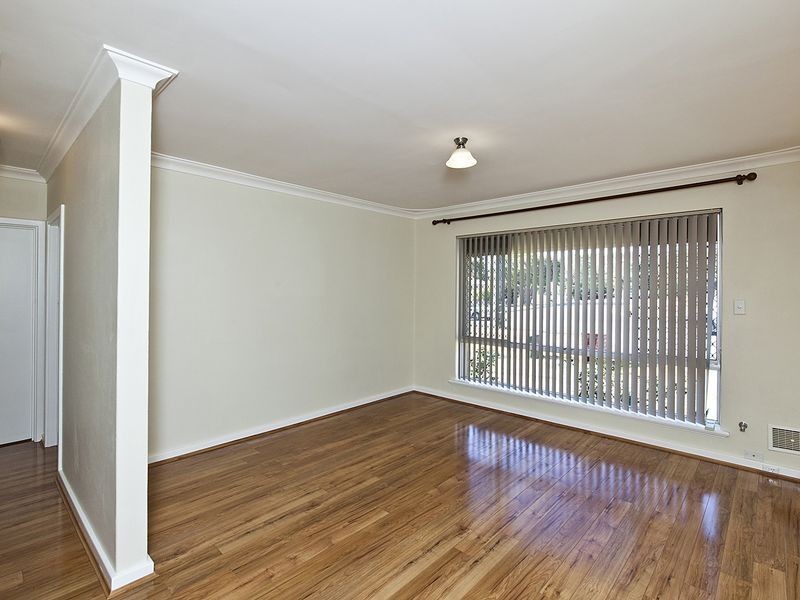 33B Winterfold Road, Hamilton Hill WA 6163