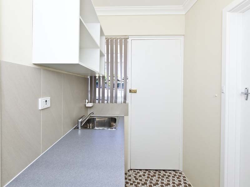 33B Winterfold Road, Hamilton Hill WA 6163